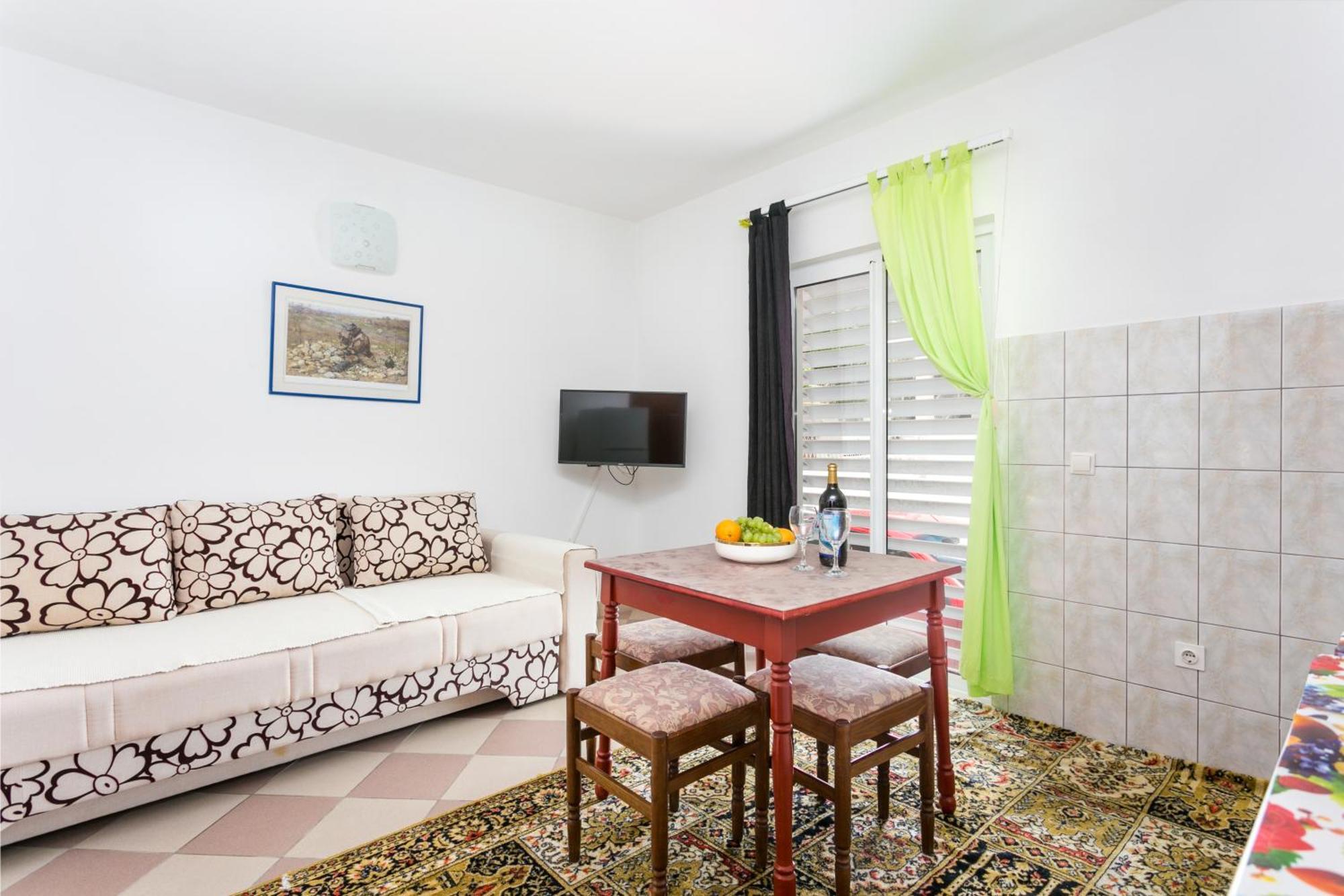 Apartment With A Parking Space Podaca, Makarska - 6736 *