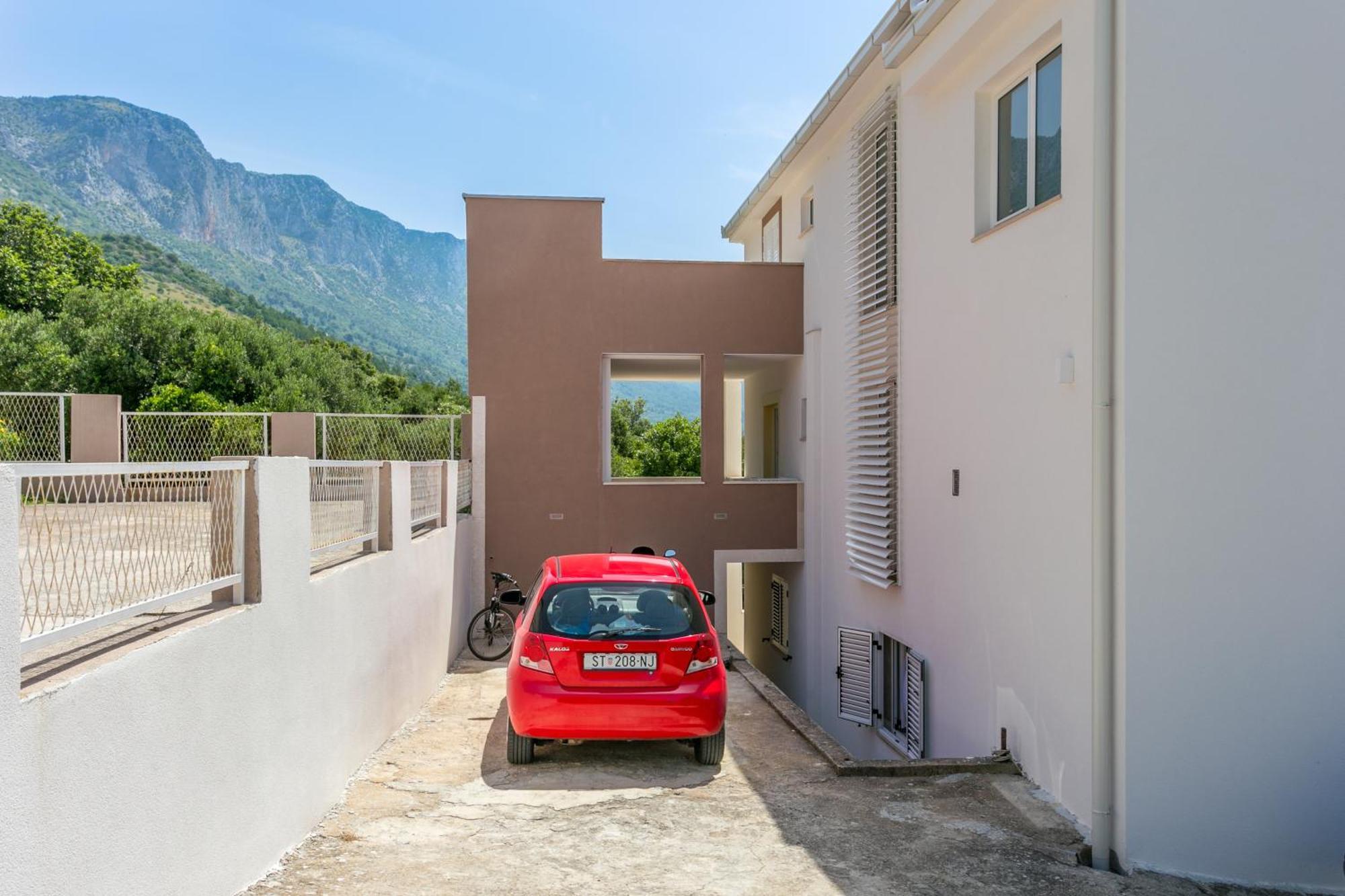 With A Parking Space Podaca, Makarska - 6736