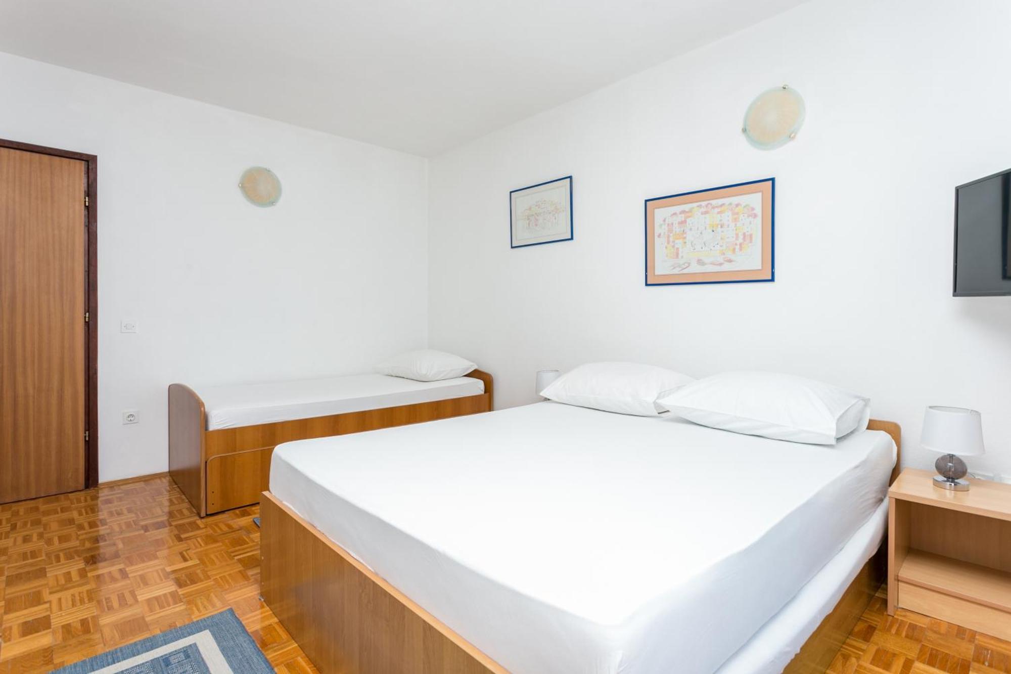 With A Parking Space Podaca, Makarska - 6736 Apartment Podaca